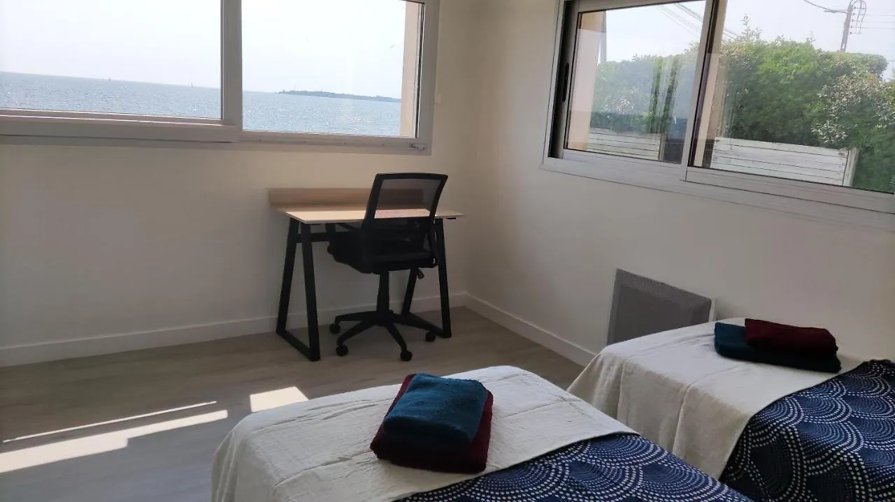 Appartement T3 De 74M2 Tres Lumineux Vue Panoramique Mer Et Plages Concarneau